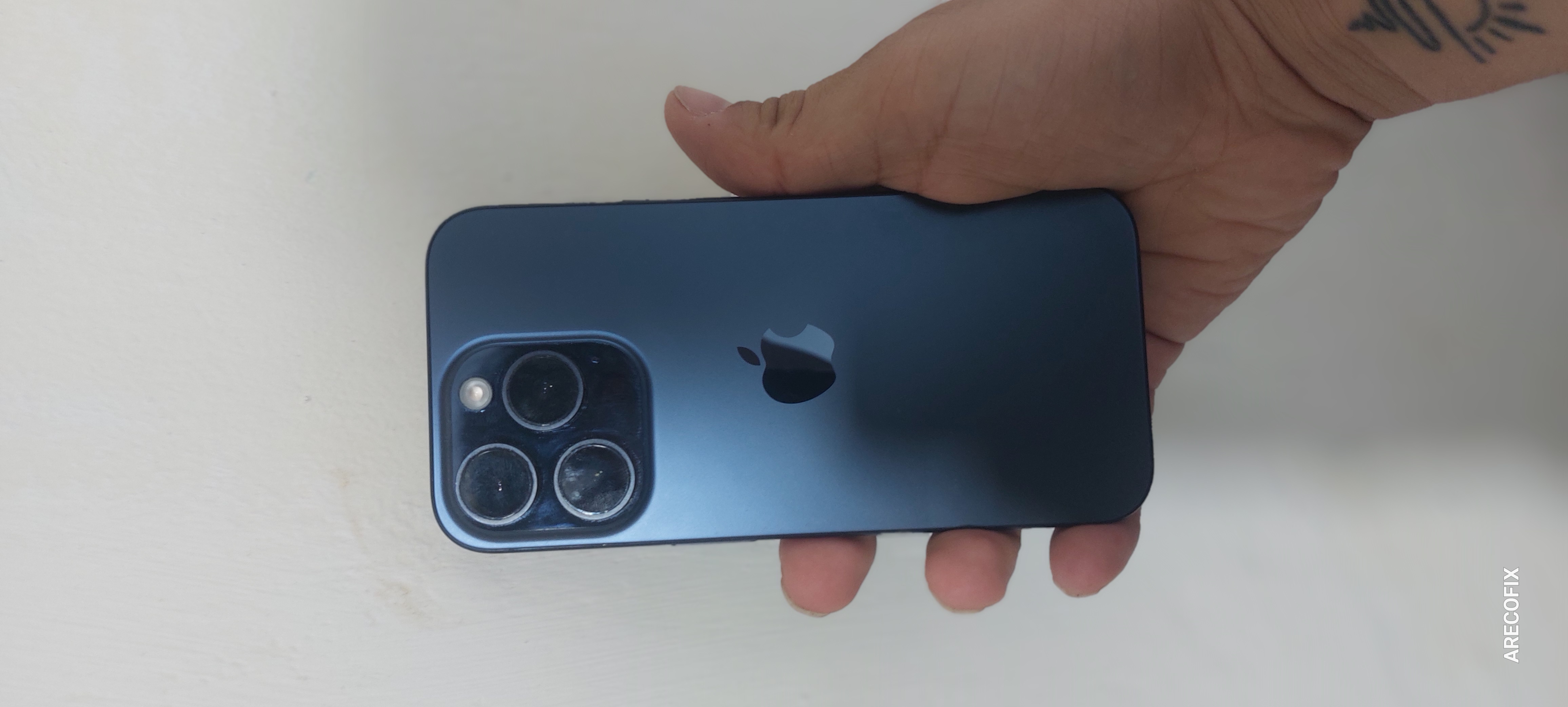 iPhone 15 Pro 256 GB